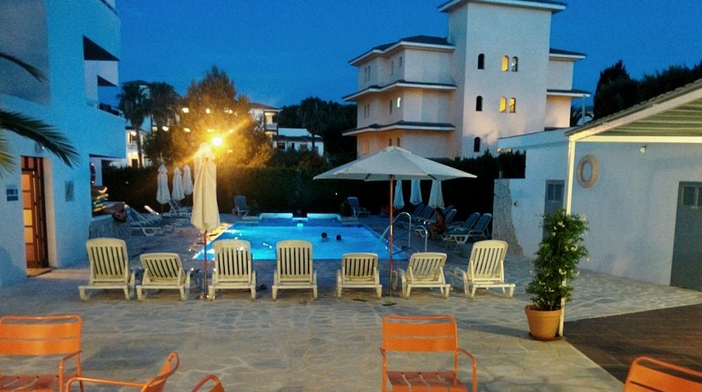 Apartamentos Sureda Canyamel  Exterior photo